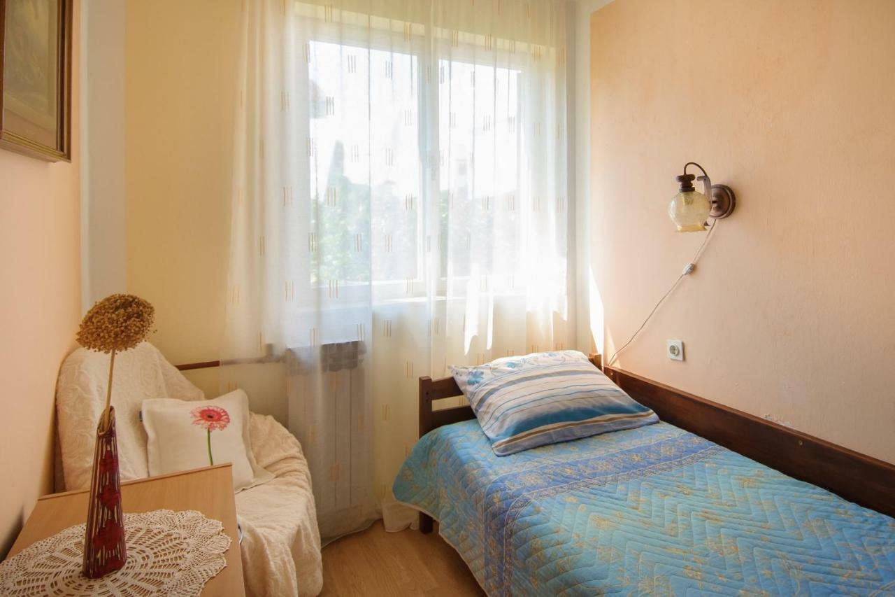 Apartments Nives Пореч Экстерьер фото