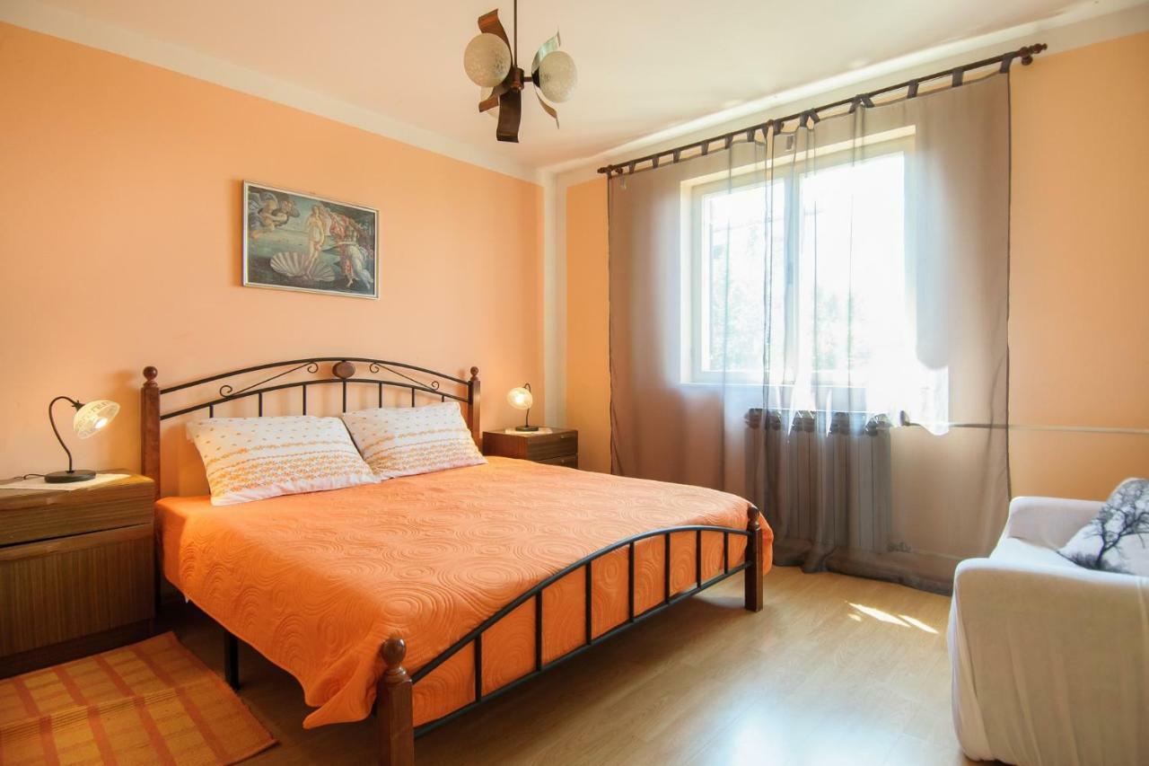 Apartments Nives Пореч Экстерьер фото