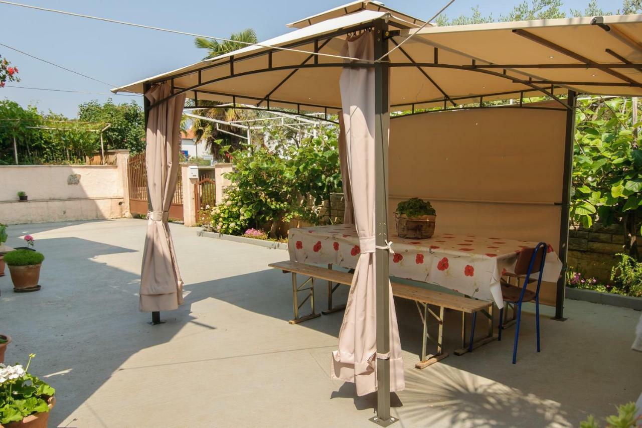 Apartments Nives Пореч Экстерьер фото