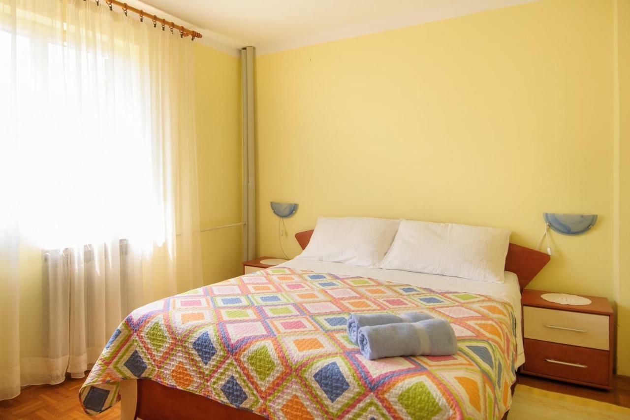 Apartments Nives Пореч Экстерьер фото